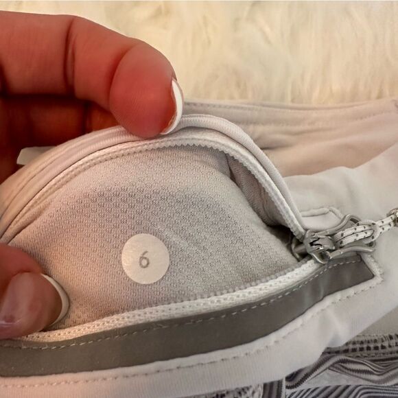 Lululemon Leggings - Picture 9 of 9